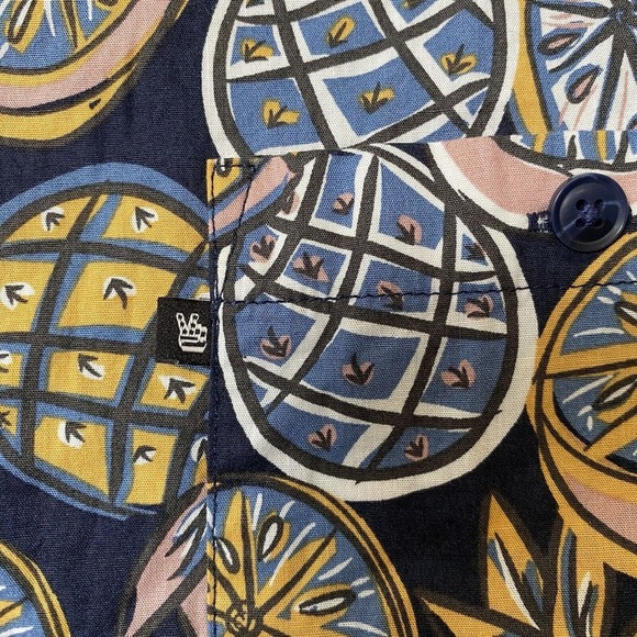 Junk Food Clothing Art Style Navy Pineapple Fruit Button Front Men Shirt Size L - Picture 8 of 16